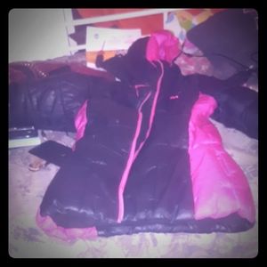Puma Jacket size M black an pink